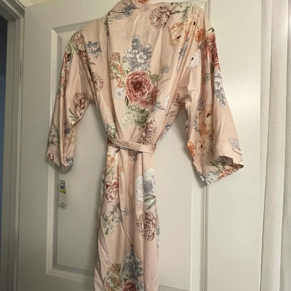 Flora Nikrooz Robe Peach M/L New with Tag - Picture 7 of 12